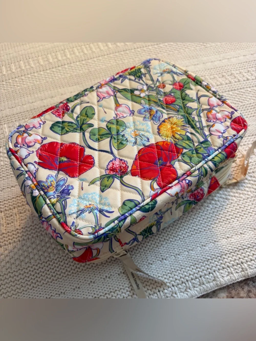 NWOT Vera Bradley Brush Up Cosmetic Case in All the Pretty Wildflowers print
